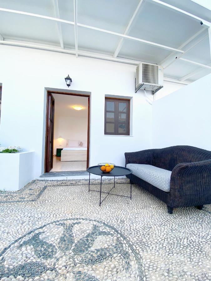 Arte Lindos Suites Экстерьер фото